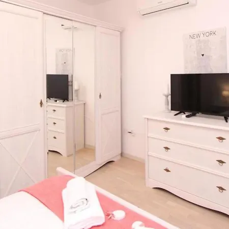 Crystal Luxe Apartmán *
