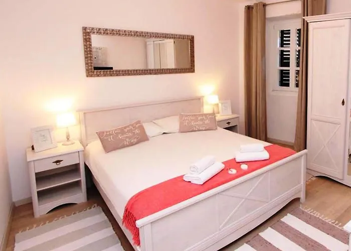 Crystal Luxe Daire Rovinj